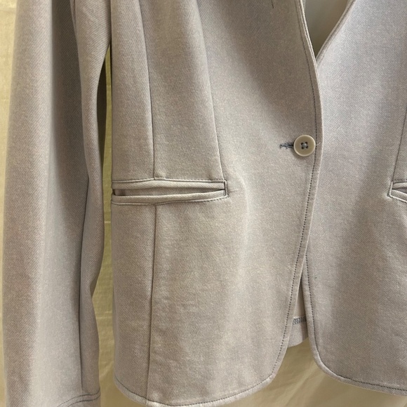 Betabrand Ponte Knit Blazer & Pants Set – Gray Stretch Workwear (Medium) - Picture 10 of 13